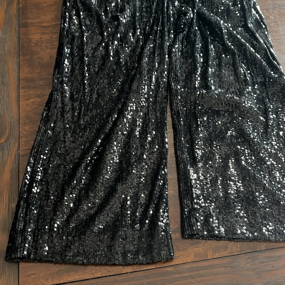 Black Express Cropped Sequin Pants! - image 4